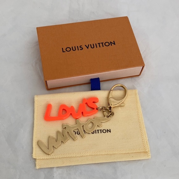 Louis Vuitton Accessories - LOUIS Vuitton Graffiti Bag Charm